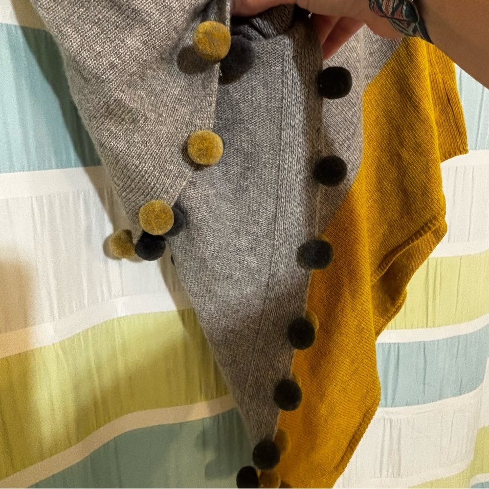 White Stuff Yellow/Mustard and Gray Penelope Color block Poncho - Picture 5 of 9